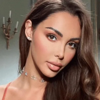 Nabilla Benattia se confie sur la maternité et ses projets futurs