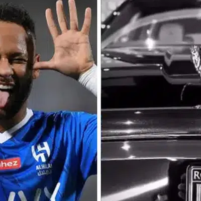 Neymar s'offre une Rolls Royce à 300 000€ : Découvrez son 'nouveau...