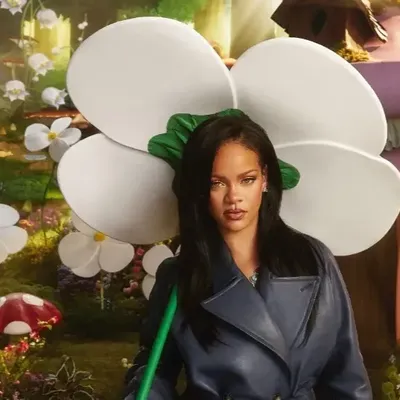 Rihanna annonce son grand retour avec 'Friend of Mine' pour le film...