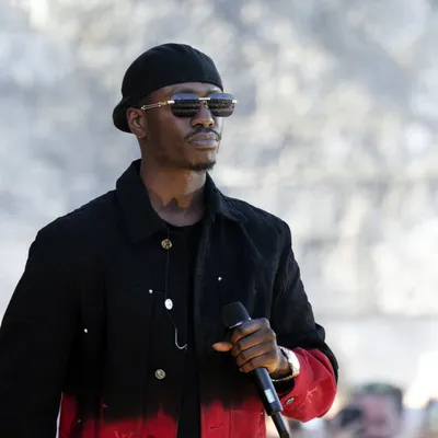 Werenoi, prodige du rap français aux records fulgurants en...