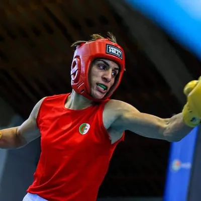 La boxeuse algérienne, Imane Khelif, exclue des Mondiaux pour un...