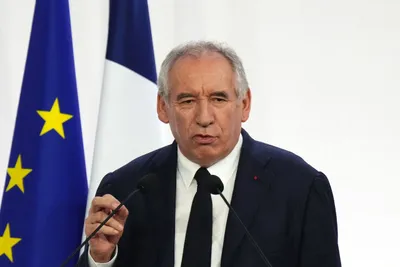 [ Economie ] François Bayrou face à un vote de confiance décisif à...