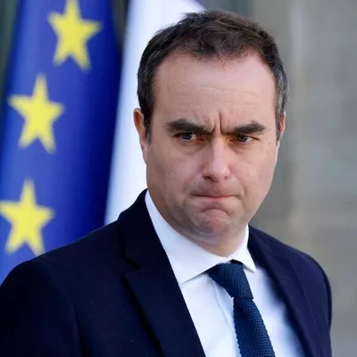 [ Politique ] Sébastien Lecornu devient Premier ministre : une...