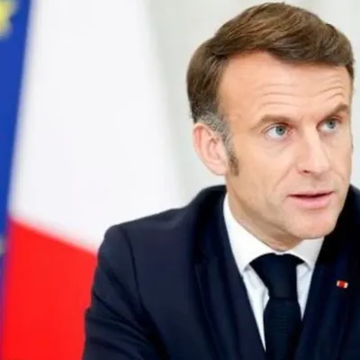  [ POLITIQUE ] Macron face aux Français ce mardi soir sur TF1 :...