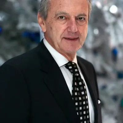 [ SOCIÉTÉ ]Daniel Bilalian, ancien visage des JT de France...