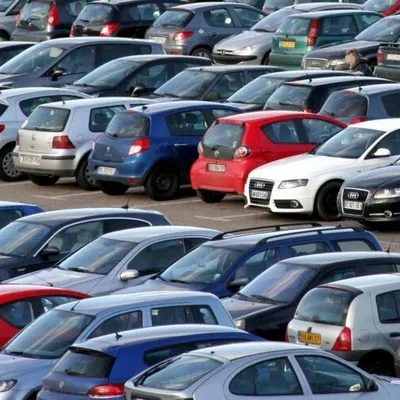 [ Société] Un vaste trafic de voitures volées démantelé au port de...