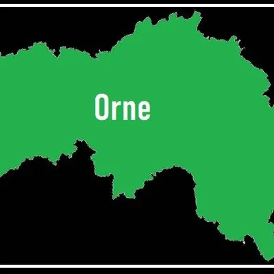 ORNE – Accident à La Rouge : Un conducteur blessé, l'autre prend la...
