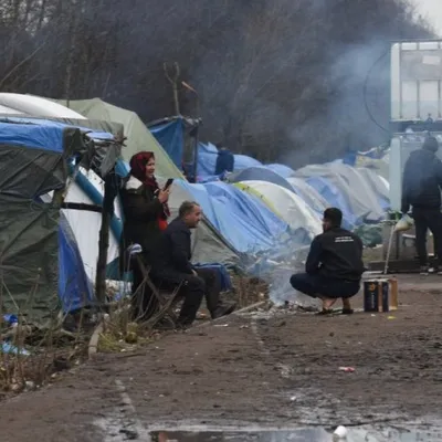 2 fusillades mortelles ce week end, dans le camp de migrants de...