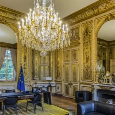 Malgré les enjeux sensibles, Emmanuel Macron a pris le parti de...