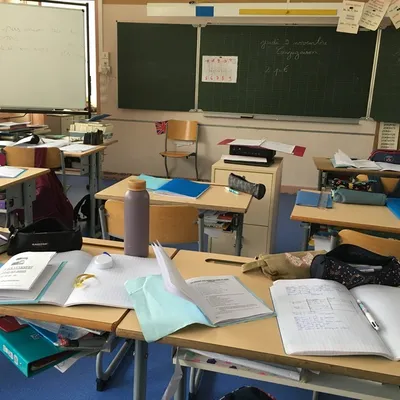 Le syndicat FSU dénonce les suppressions de poste dans les écoles 