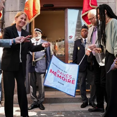 De nouveaux pavés de mémoire inaugurés à Dijon 