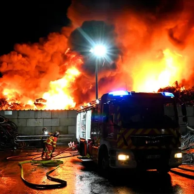 Un violent incendie dans une entreprise d’Oradour-sur-Glane