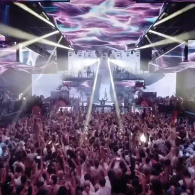 David Guetta fait le show à [UNVRS] Ibiza