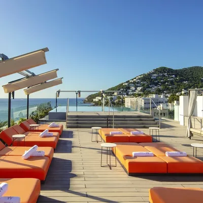 FG CHIC IBIZA : GLOW Rooftop 