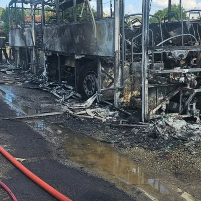 Feu de bus maîtrisé au Fossat : une intervention rapide des secours