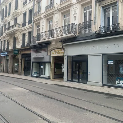 Saint-Étienne : une entrevue de 2 heures entre les commerçants et...