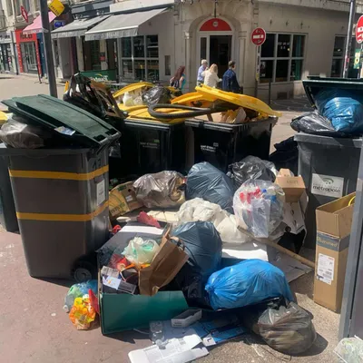Grève des éboueurs : pas de retour à la normale avant plusieurs jours