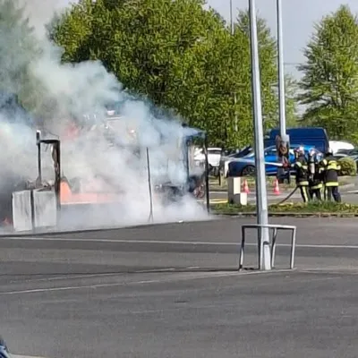 Une friterie détruite par un incendie à Hazebrouck ce samedi 