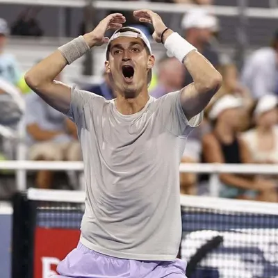 Tennis : la Masterclass de Térence Atmane, qui terrasse Fritz chez...