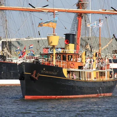 Découvrez le port de Dunkerque en bateau à vapeur !