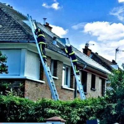 Les pompiers sauvent un petit chat ce mardi matin, à Bourbourg