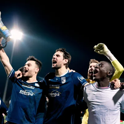 Foot : Dunkerque veut manger du gros