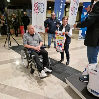 Johan a sauvé la vie d’une femme lors d’un terrible accident, à...