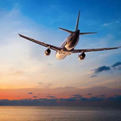 LADOM PREND EN CHARGE 100 % DU BILLET D’AVION DES ÉTUDIANTS...
