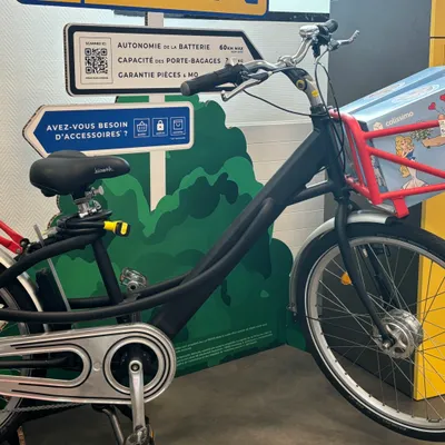 Les anciens vélos des facteurs en vente en Alsace 