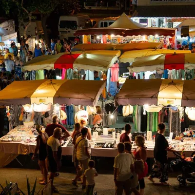 Hérault : nos idées de marchés nocturnes pour flâner tout l’été