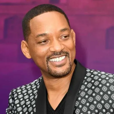 Top 5 des méga stars à voir en festival cet été (et où il reste...