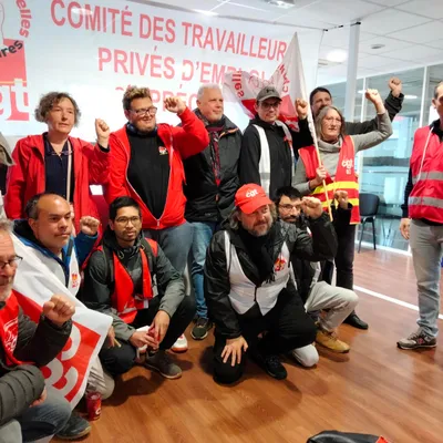 Assurance chômage : la CGT envahit une agence France-Travail