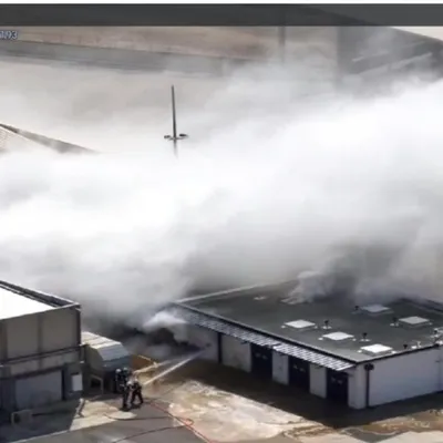 Les pompiers publient les photos de l'incendie de l'usine Seveso...