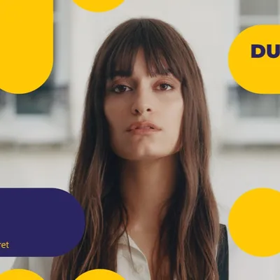 Clara Luciani en toute intimité sur TOTEM
