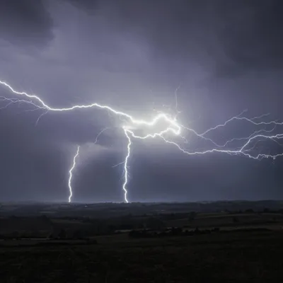 Ils chassent les orages pour immortaliser ces images extraordinaires