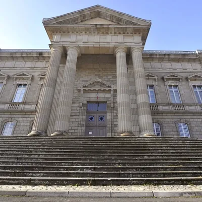 L’ancien maire de Pierrefort, reconnu coupable d’agressions...