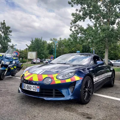 L’Alpine de la gendarmerie de sortie : une conductrice contrôlée à...