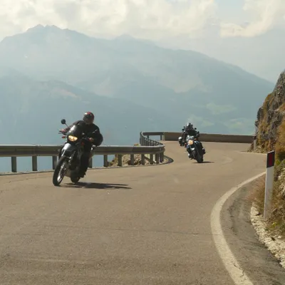 Les randonnées à moto, un loisir qui peut s'avérer mortel