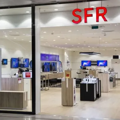 Panne géante chez SFR : la France privée de réseau - Les équipes...