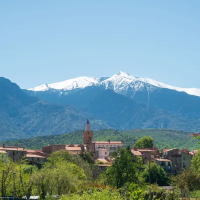 La Saint-Jean embrase les Pyrénées-Orientales : entre tradition et...