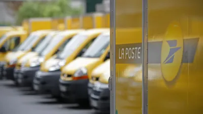La Poste d'Issoire rouvre ses portes après 4 mois de travaux