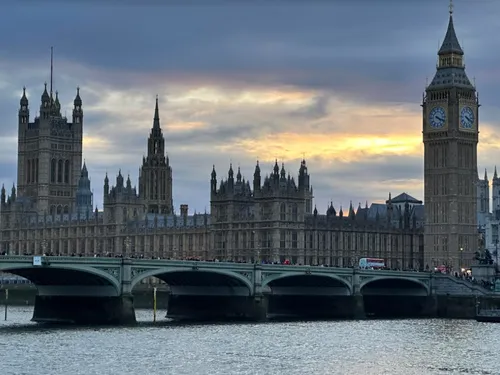 Destination voyage  : Londres une capitale royale