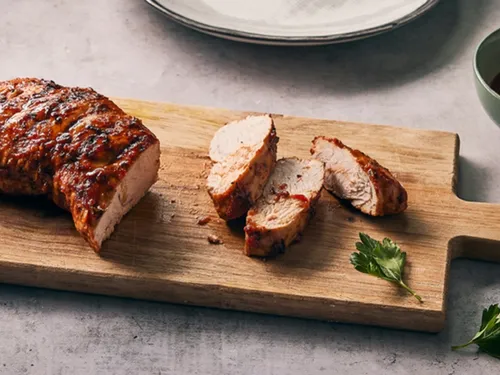 Filet mignon mariné au piment, cuit au barbecue