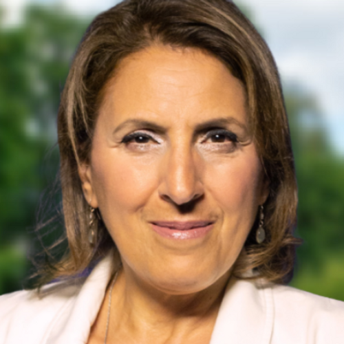 Lynda Aït-Mesghat, candidate dans la 11e circonscription de Seine-Saint-Denis
