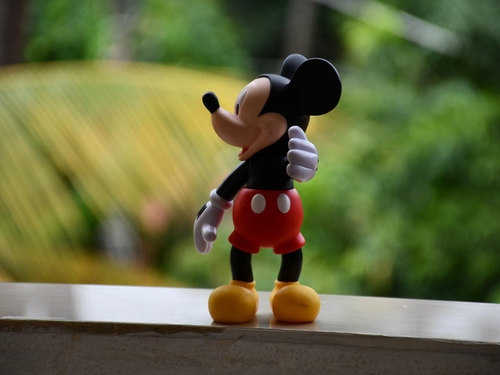 Mickey Mouse : Disney pourrait bientôt faire ses adieux à la...