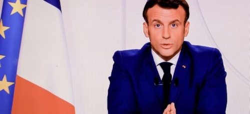 Emmanuel Macron allège le confinement et appelle à la responsabilité