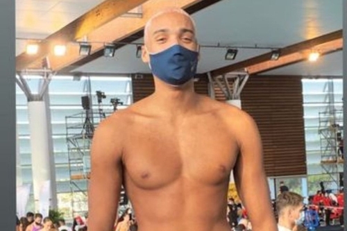 Le nageur martiniquais Julien Berol, médaillé de bronze aux...