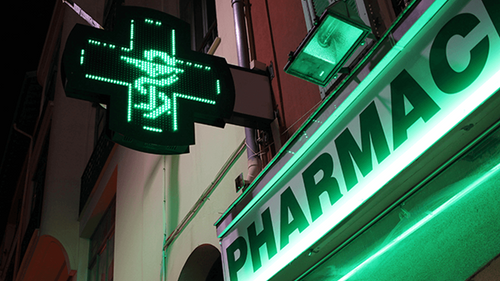 Escroquerie sur les tests Covid-19 : un pharmacien parisien écroué