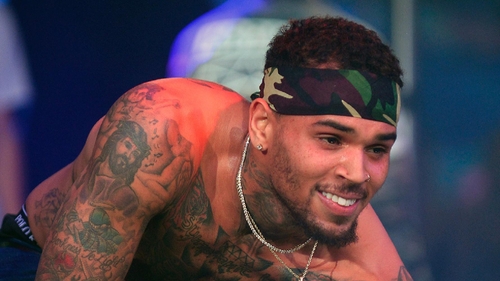 Accusé de viol, Chris Brown dévoile des audios de son accusatrice !...