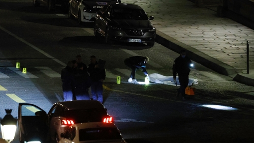 Refus d'obtempérer à Paris : des policiers tirent sur une voiture,...